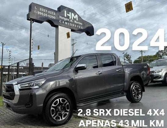 TOYOTA HILUX 2.8 D-4D TURBO DIESEL CD SRX 4X4 AUTOMÁTICO